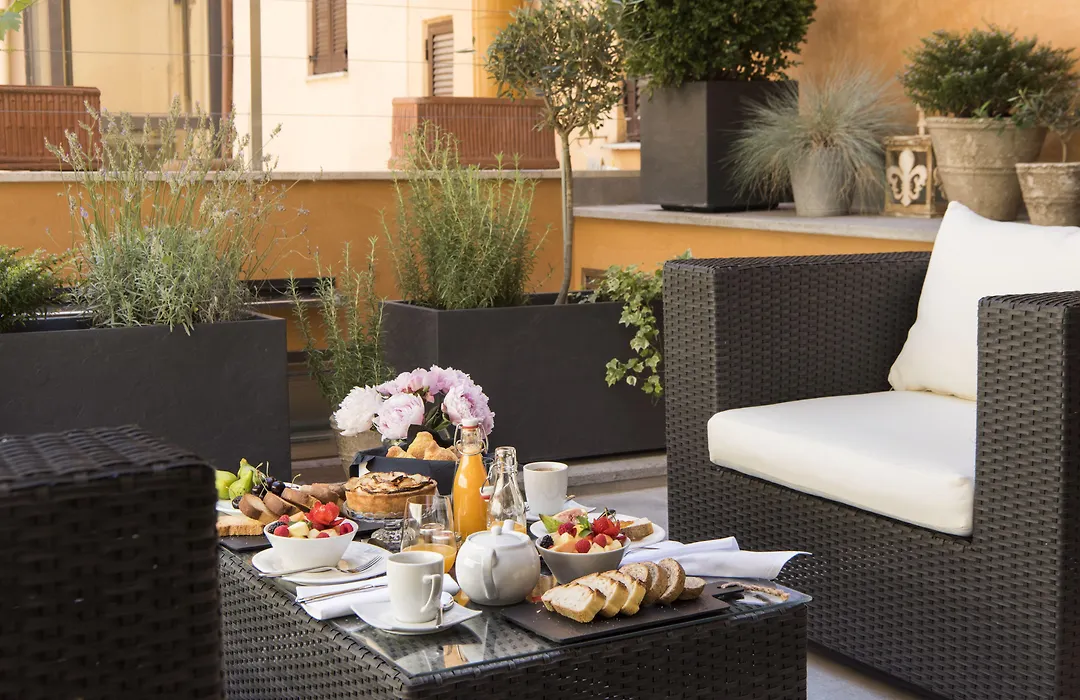 Hotel De' Ricci - Small Luxury Hotels Of The World-1