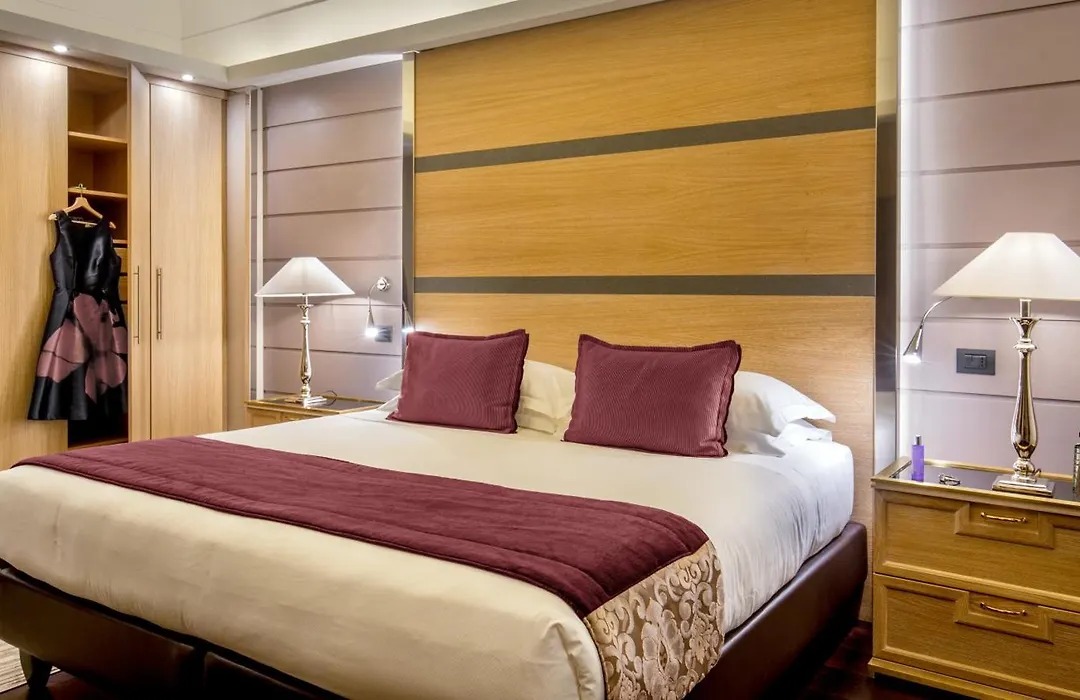 The Inn At The Spanish Steps Luxury Collection - The Club Condotti 91-1