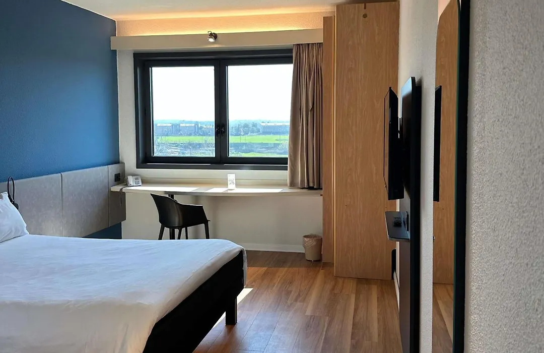 Ibis Roma Fiera-1