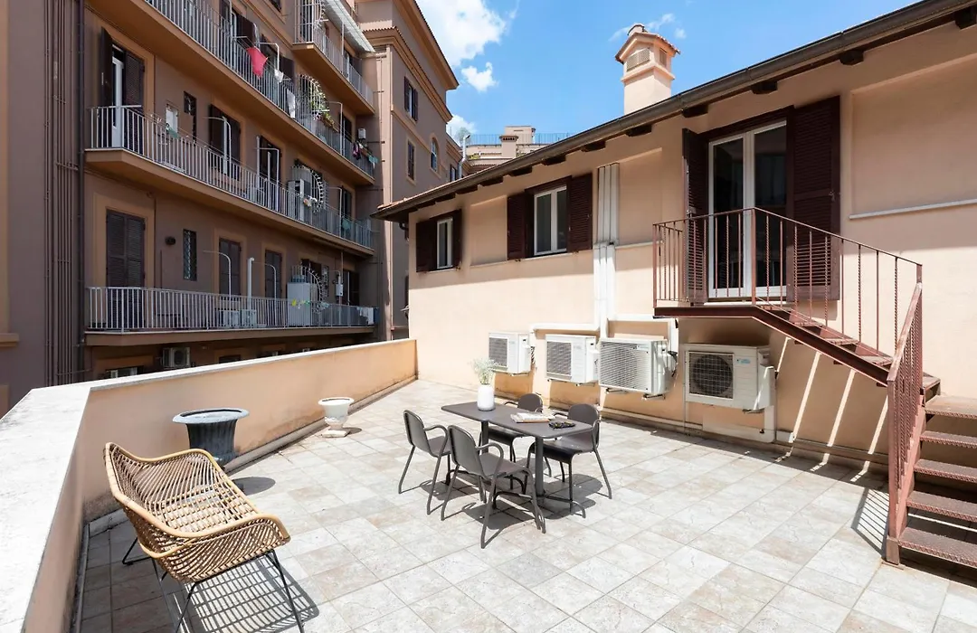 Domus Fornaci-1