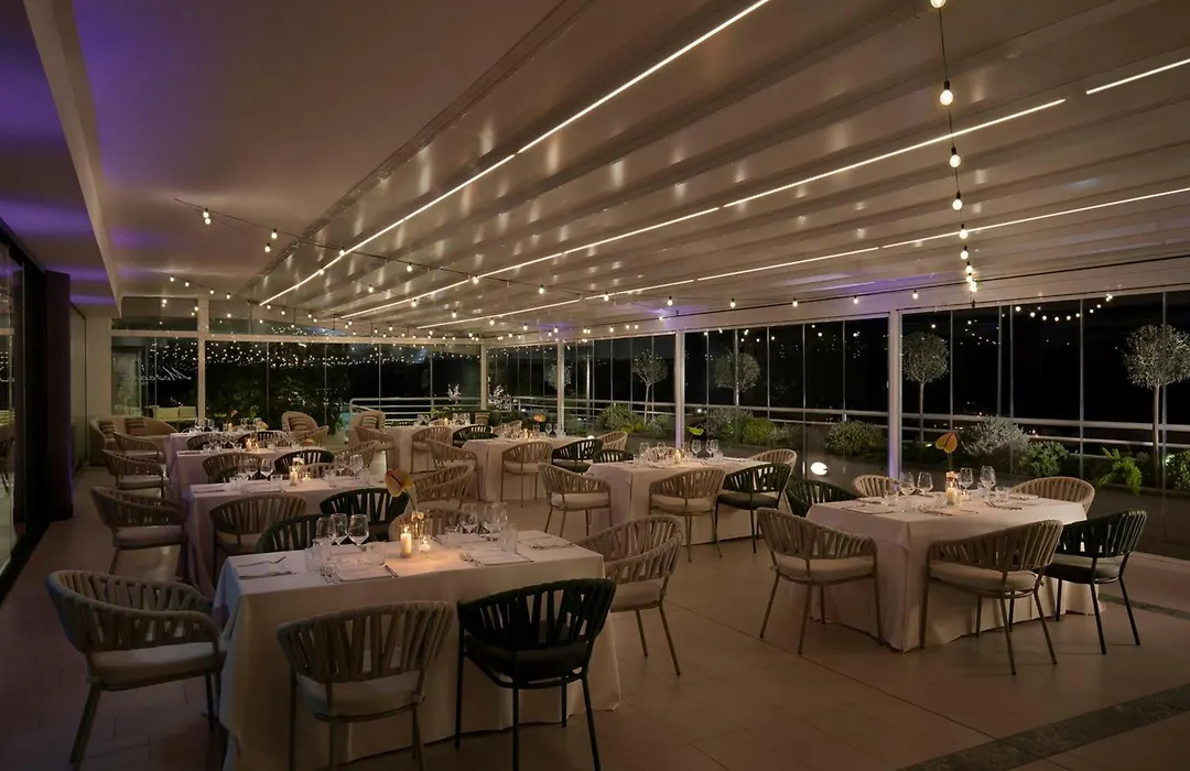 Courtyard By Marriott Rome Central Park-1