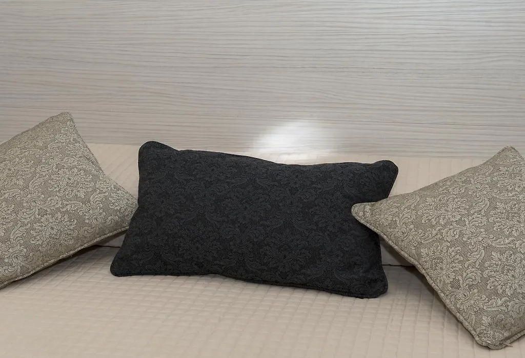 Velvet Suite-1