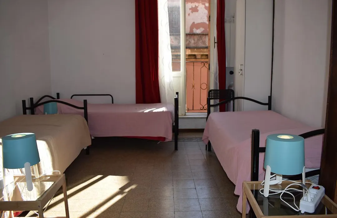 Sandy Hotel-1