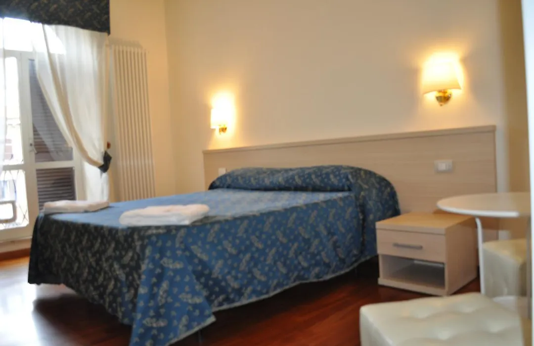 Karina Suite-1