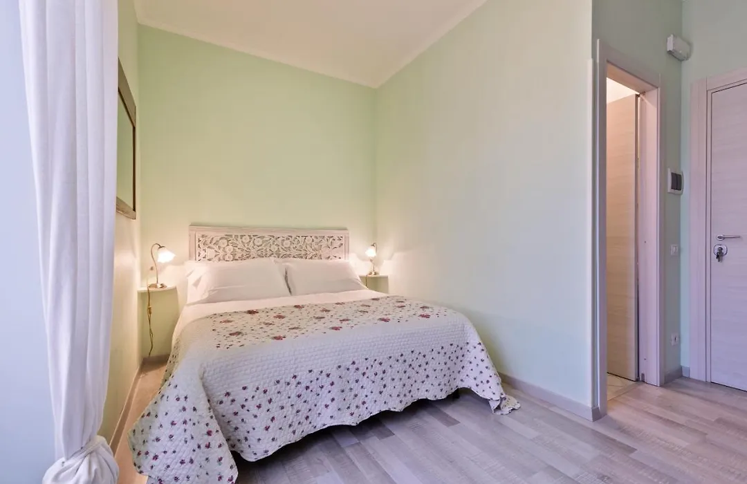 A Roman Tale B&B-1