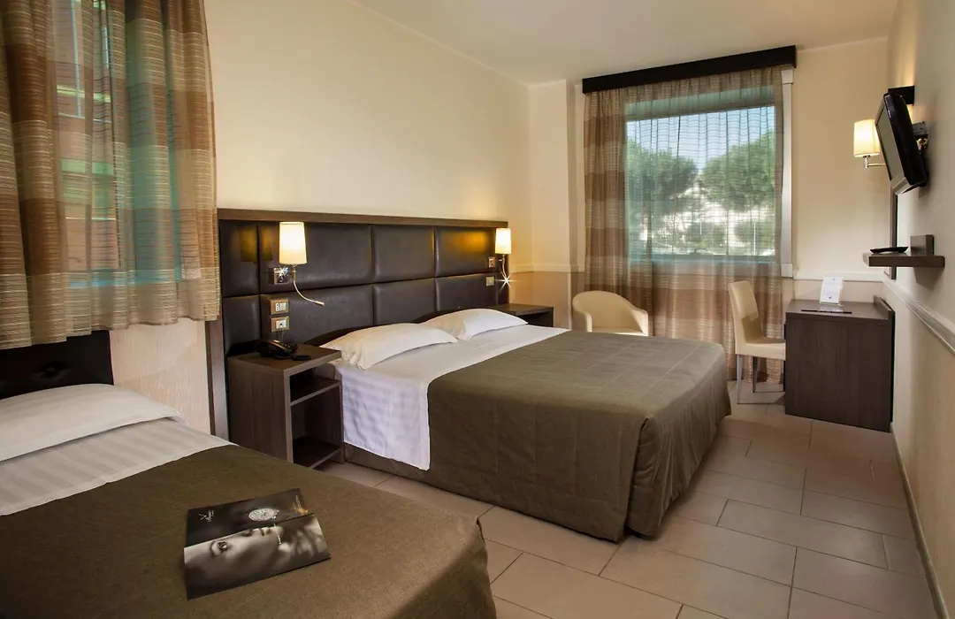 Hotel Artis-1