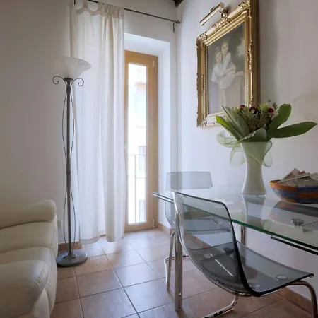 Borgo Pio 91-2