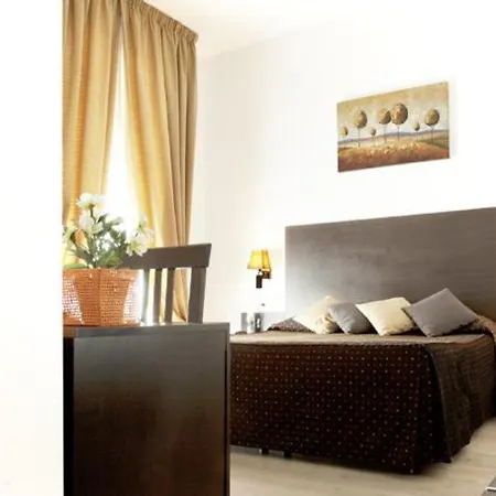 Roman Residence-2
