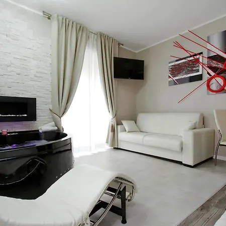 Suite Paradise Rome Guest Rooms-3