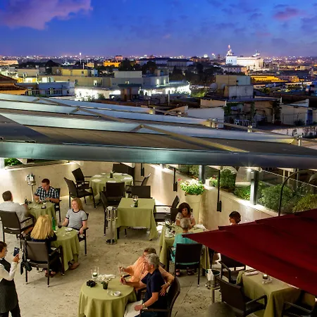 Hotel Savoy-2