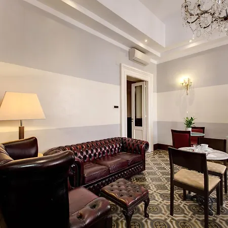 939 Hotel-3