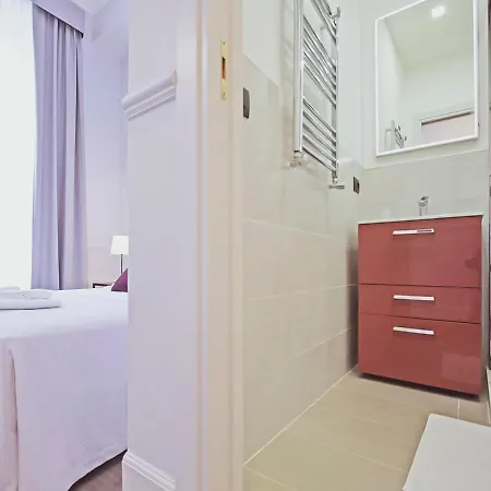 Gemini Suites Navona-2