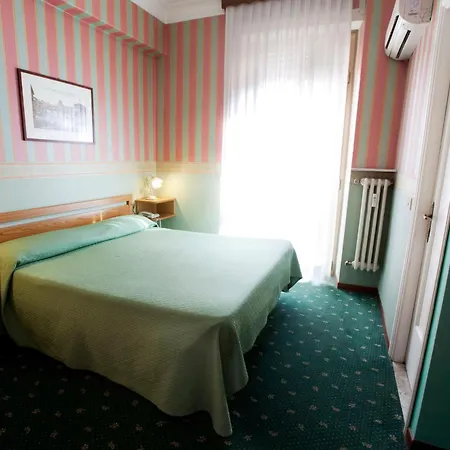 Hotel Adriatic-3