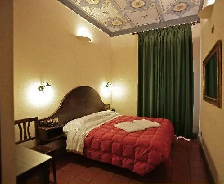 Hotel Panda-2