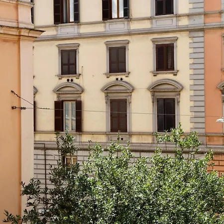 Domus Maxima - Rome Suite & Rooms-2