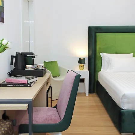 Domus Aurea Luxury Suites-3