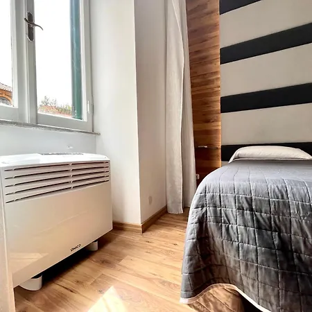 I Pini Di Roma - Rooms & Suites-3