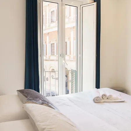 Piazza Venezia Grand Suite-3
