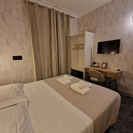 Hotel Agora-3