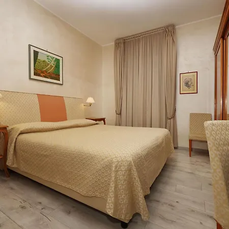 Hotel Rimini-3