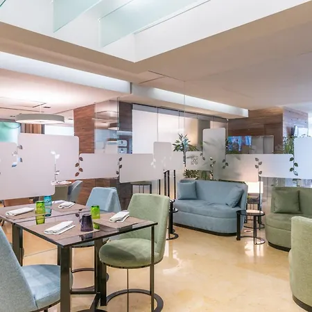 Hilton Garden Inn Rome Claridge-3