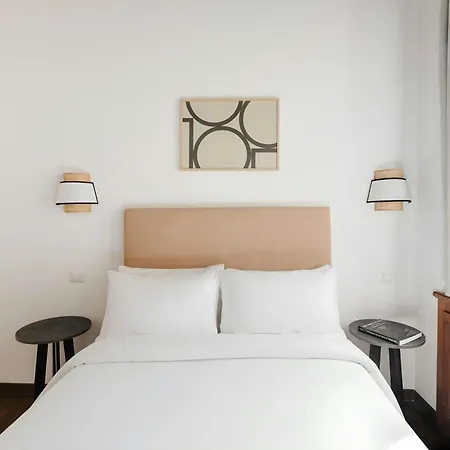 Sonder By Marriott Bonvoy Piazza Venezia Apartments-2