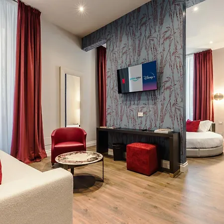 Four Suites Pantheon-3