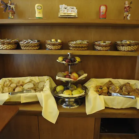 Hotel Camelia-2