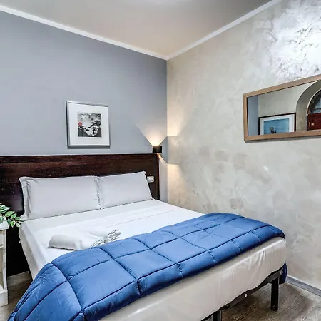 Hotel Family House-3