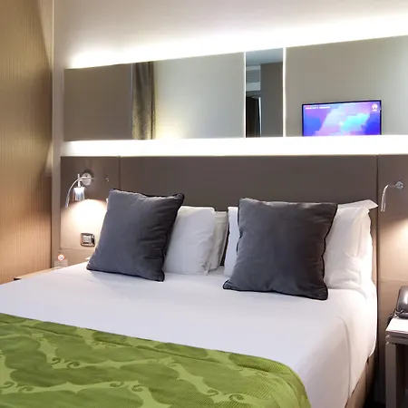 Quirinale Luxury Rooms-3