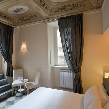 Little Queen Suite-2