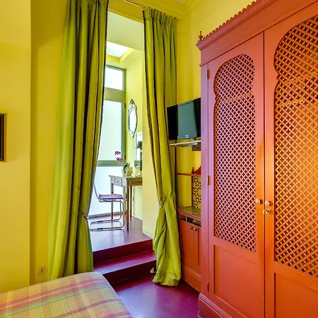Casa Heberart Guest House Sistina-2