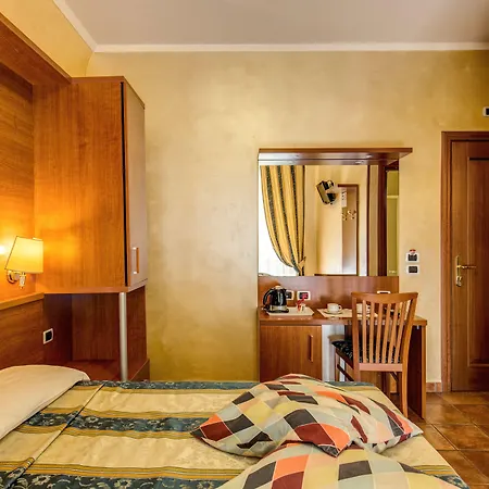 Hotel Maryelen-2