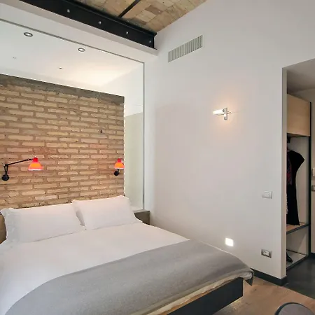 Atypical Rooms-3