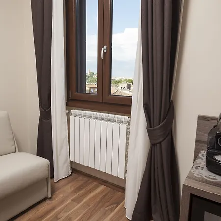 Window On Rome-2