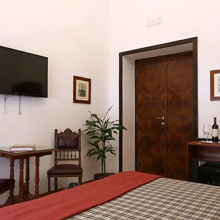 Houspitality Caesar Bed & Breakfast-3