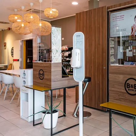 B&B Hotel Roma Pietralata Tiburtina-3