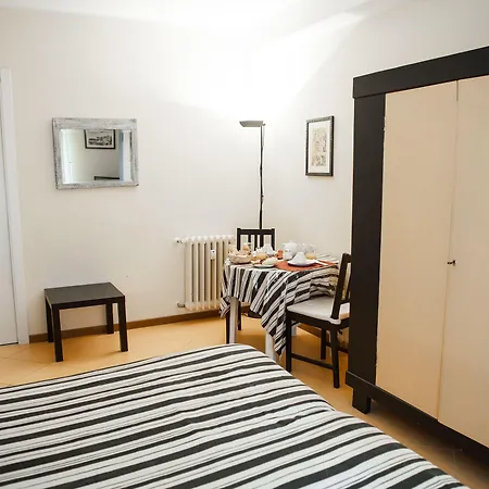 La Fabbrica Di San Pietro B&B-3