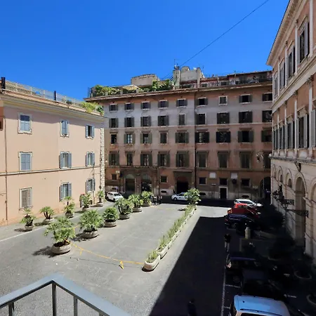 Piazza Venezia Grand Suite-2