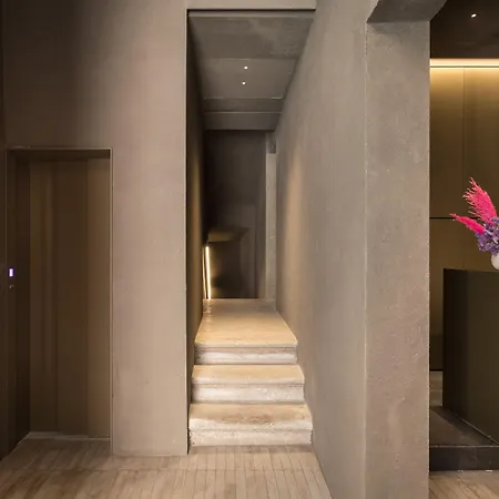 Hotel Scenario-2