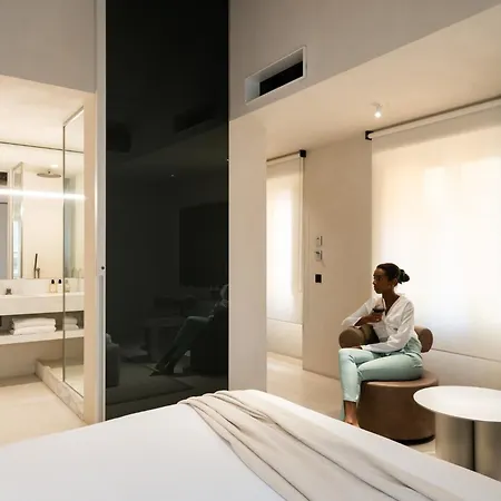 Hotel Scenario-2