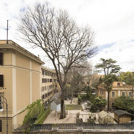 Savoia Rooms Roma-3