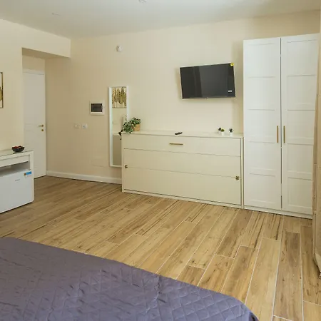 Sant'Erasmo Rooms-3