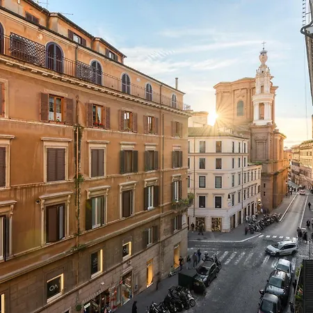 The Couper Piazza Di Spagna-2