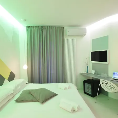 Design&Art Pie' - Elegant Rooms Near The Pantheon, Calm & Central Stay-3