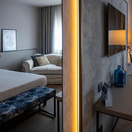 Bv Hotel Oly-3