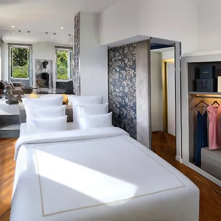 Hotel Palazzo Manfredi - Small Luxury Hotels Of The World-3