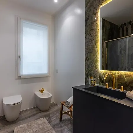 Elegant Apartment Near Pantheon-2