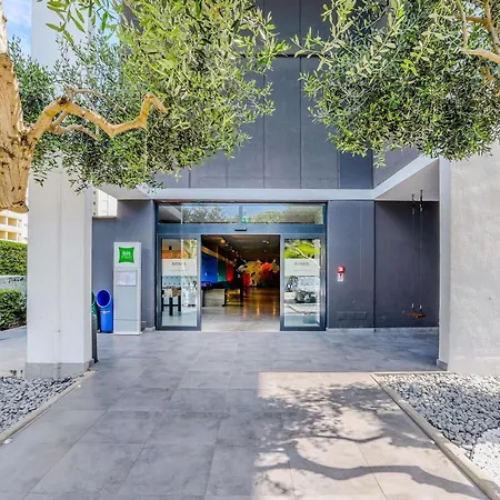 Ibis Styles Roma Aurelia-3