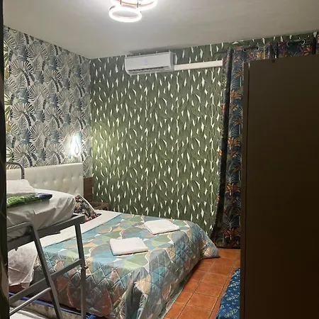 Magenta Roma House-2